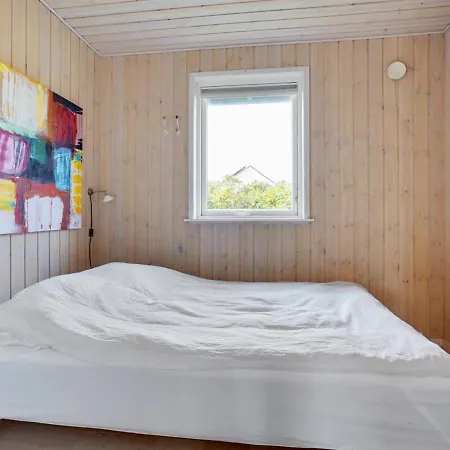 Oskar - 200m From The Sea In Nw Jutland By Interhome