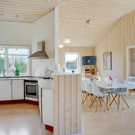 Holiday home Oskar - 200m From The Sea In Nw Jutland By Interhome Torsted (Nordjylland)